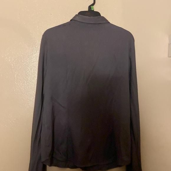 Theory 100 percent Oliver green silk blouse - Picture 8 of 13